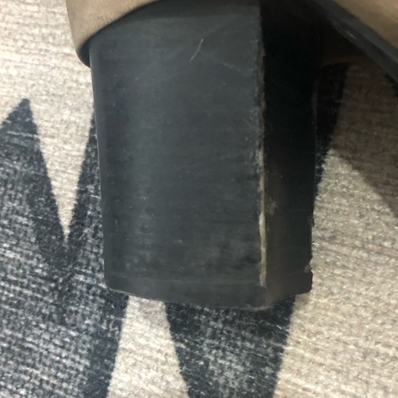 Vince Camuto leather boots - Picture 8 of 9